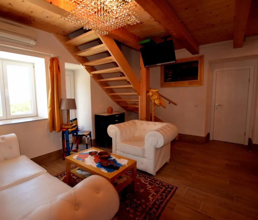 Holiday home Art House Vizinada Villa