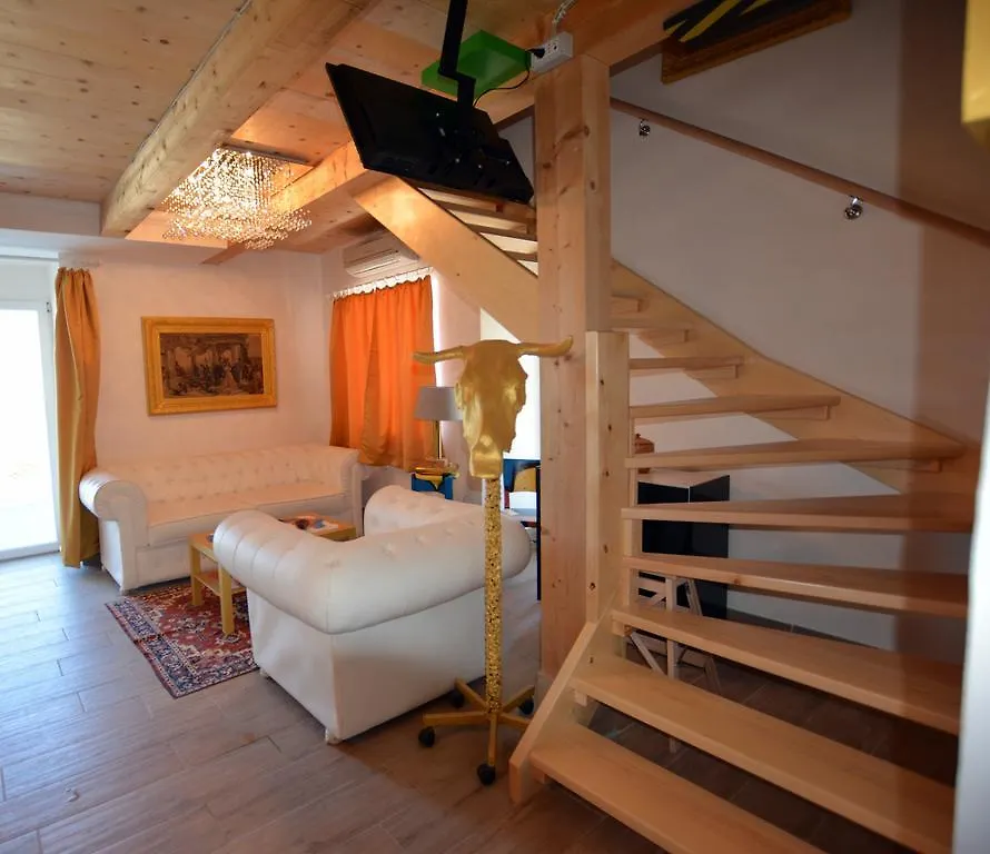 Art House Vizinada Villa