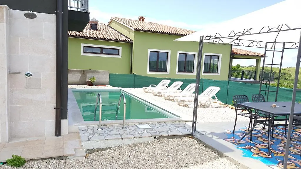 Art House Vizinada Villa